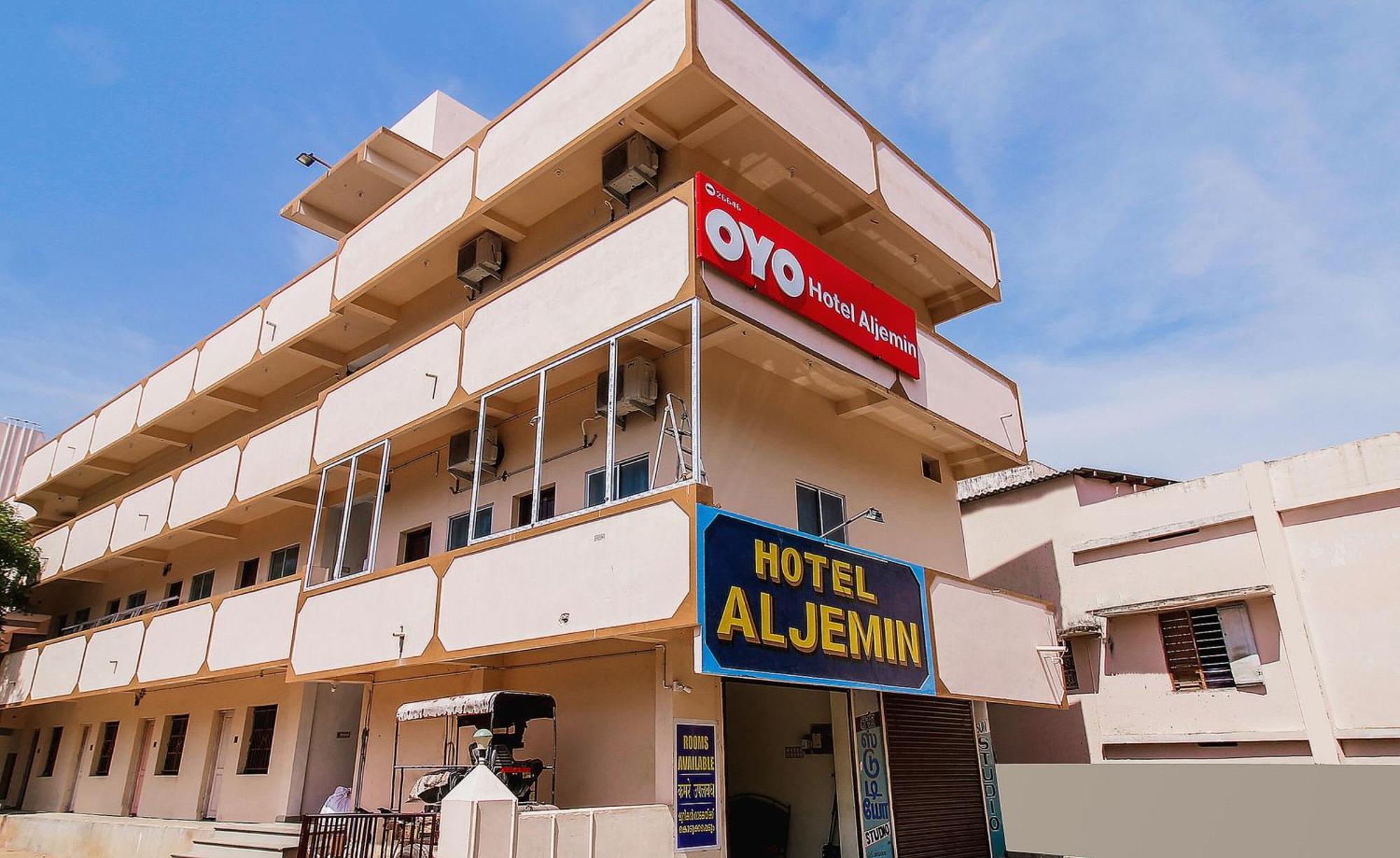 Super Hotel O Aljemin Komoryn Zewnętrze zdjęcie